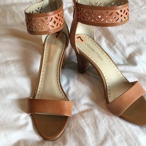 Adrienne vittadini heels